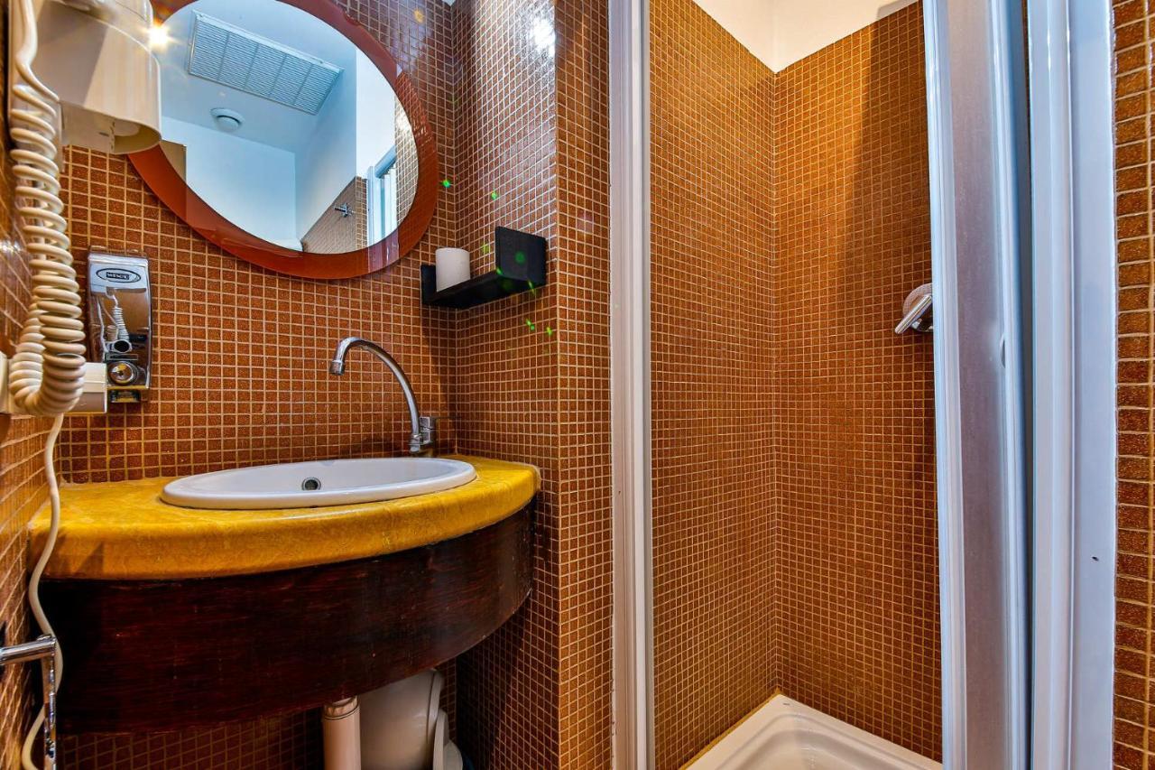 Casa de hóspedes E-room 42