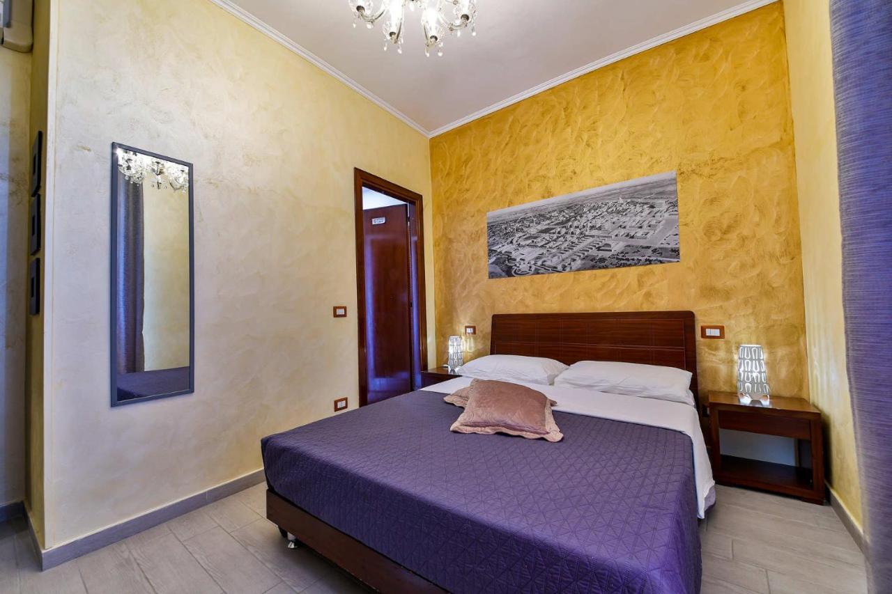 E-room 42 * Roma
